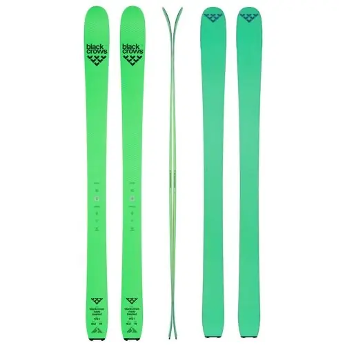 Horský průvodce a skialpový instruktor black crows naivs freebird 179